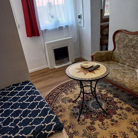 Bungalow Hugo Oppach Exteriör bild
