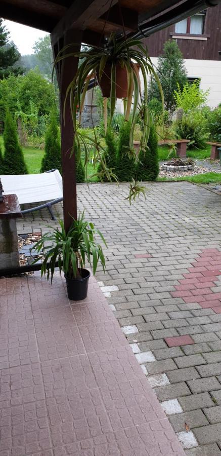 Bungalow Hugo Oppach Exteriör bild
