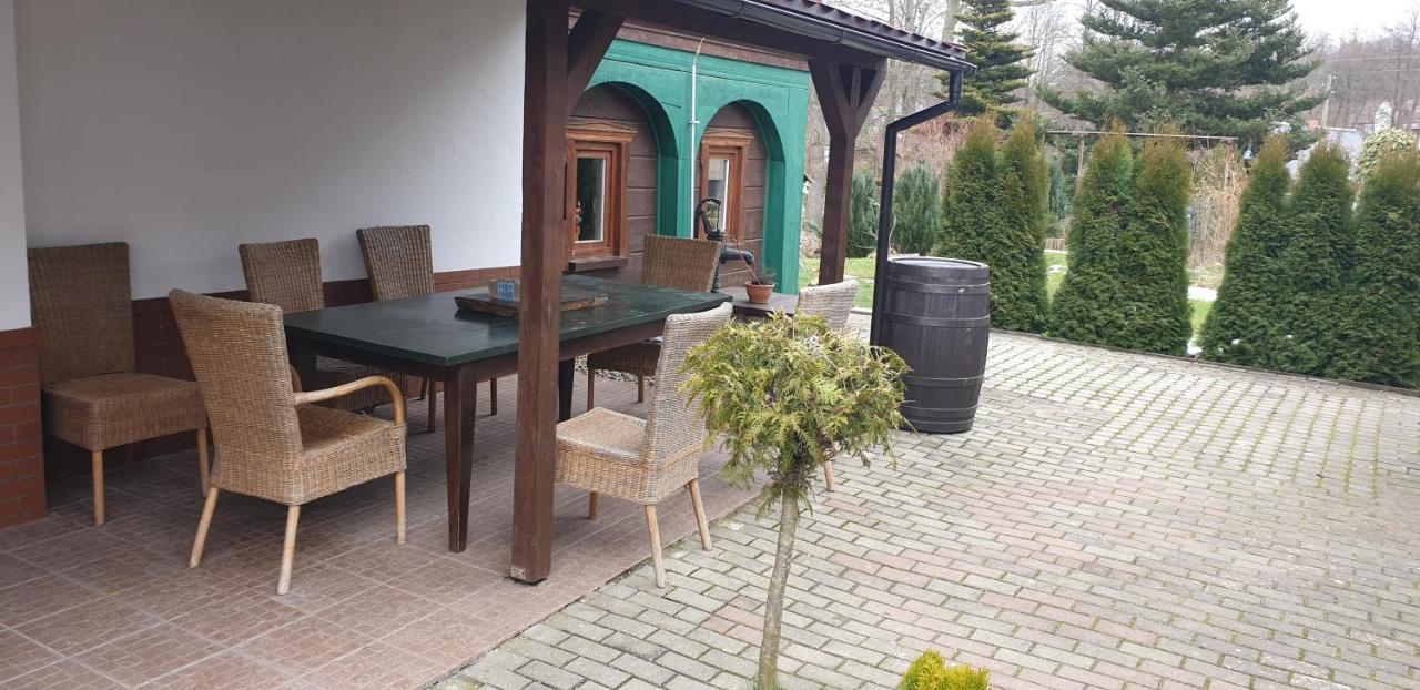Bungalow Hugo Oppach Exteriör bild