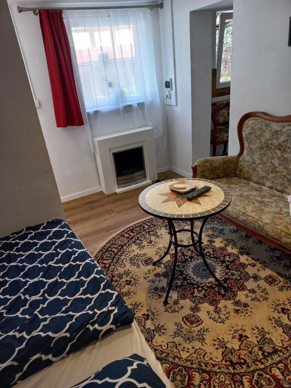 Bungalow Hugo Oppach Exteriör bild