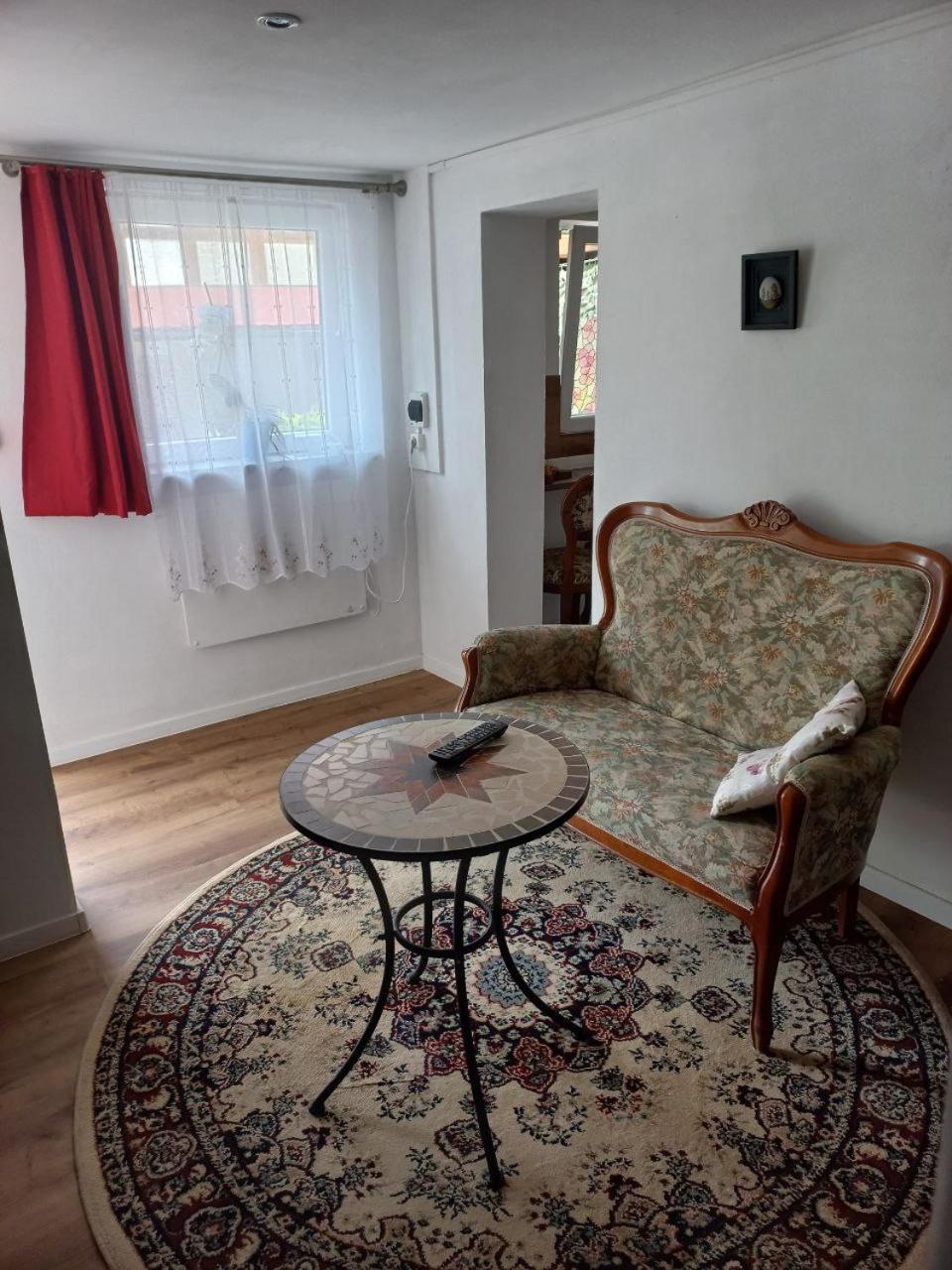 Bungalow Hugo Oppach Exteriör bild
